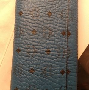 MCM wallet
